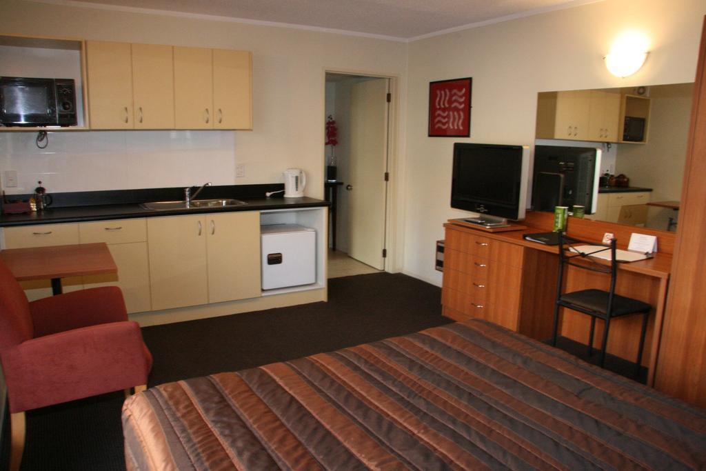 The Towers On The Park Hotell Christchurch Eksteriør bilde