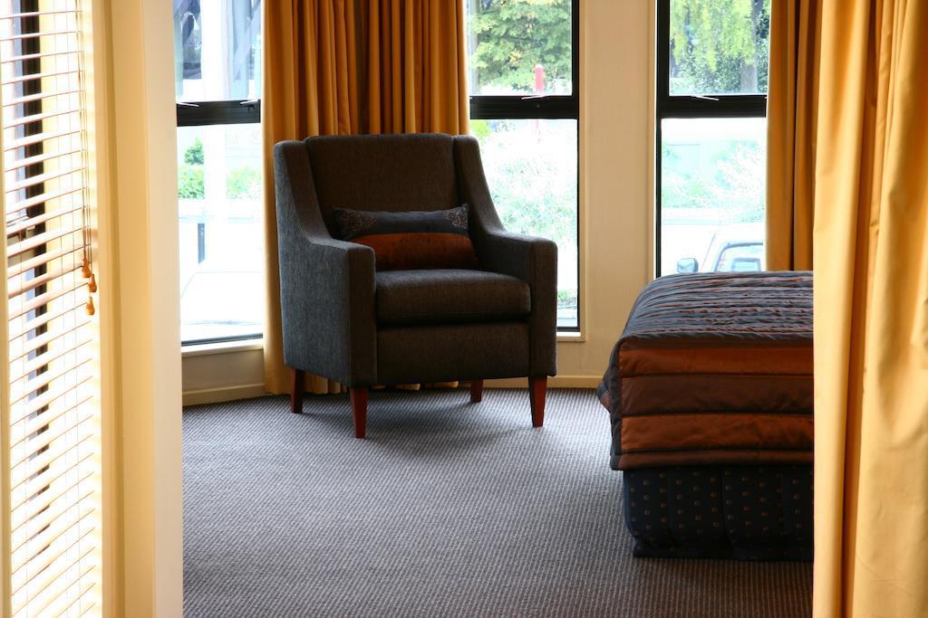 The Towers On The Park Hotell Christchurch Eksteriør bilde