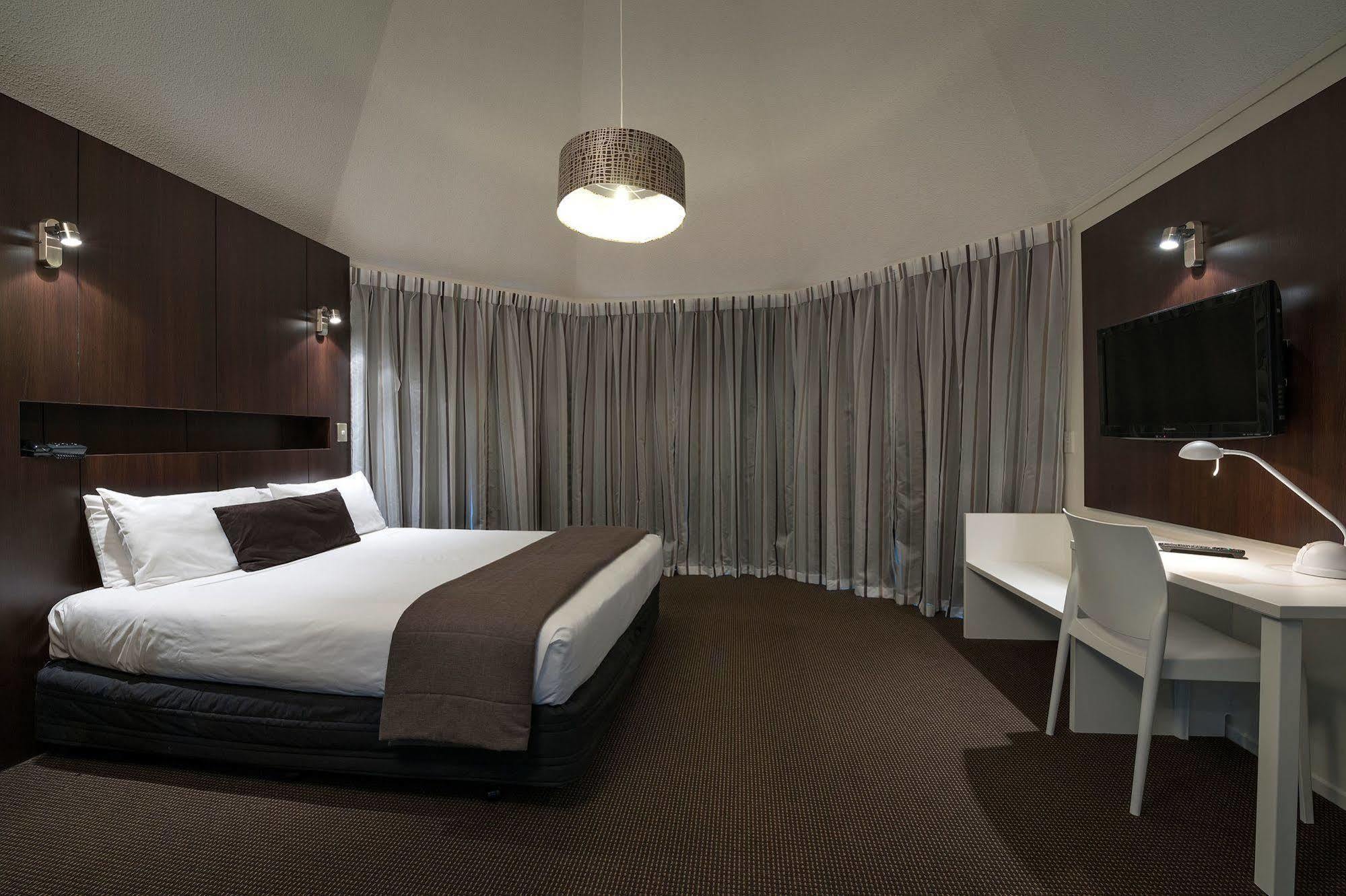 The Towers On The Park Hotell Christchurch Eksteriør bilde